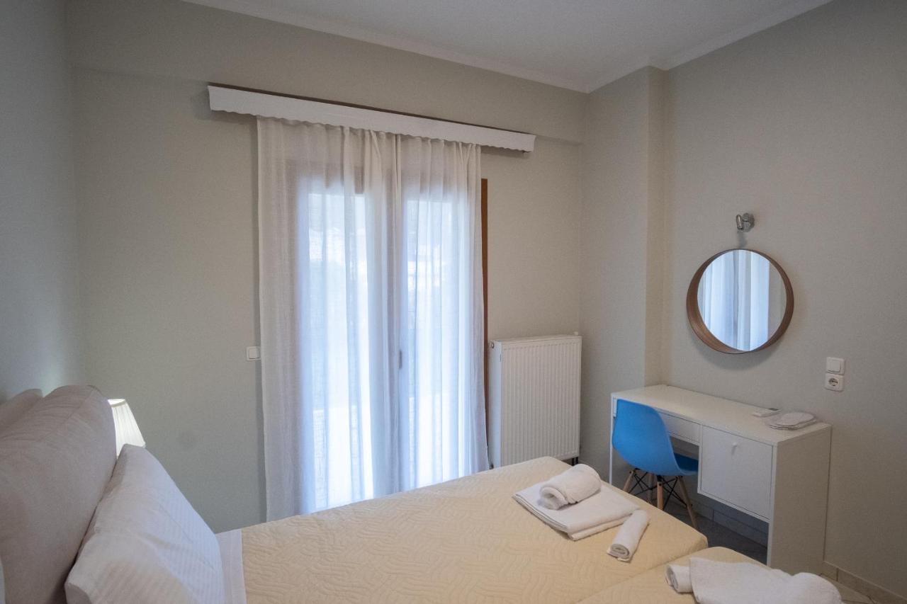 Coral Apartments Parga Buitenkant foto